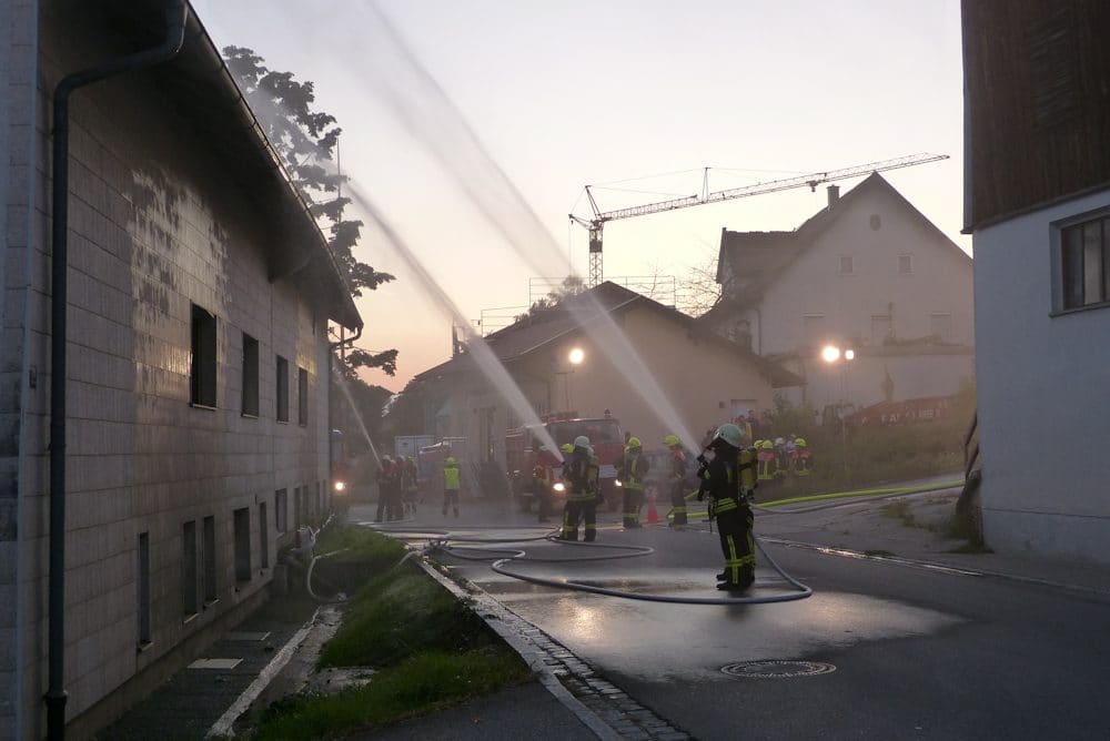 Einsatzübung B3-Person in Tyrlaching, Foto 2