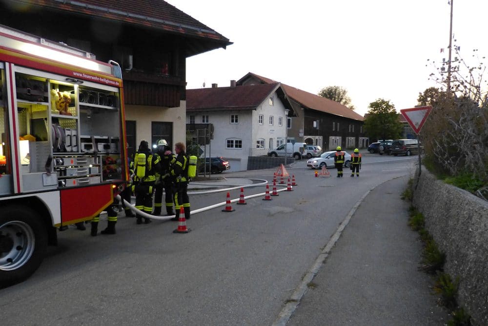 Einsatzübung B3-Person in Tyrlaching, Foto 4
