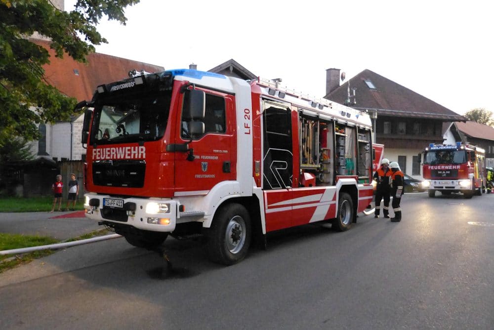 Einsatzübung B3-Person in Tyrlaching, Foto 5