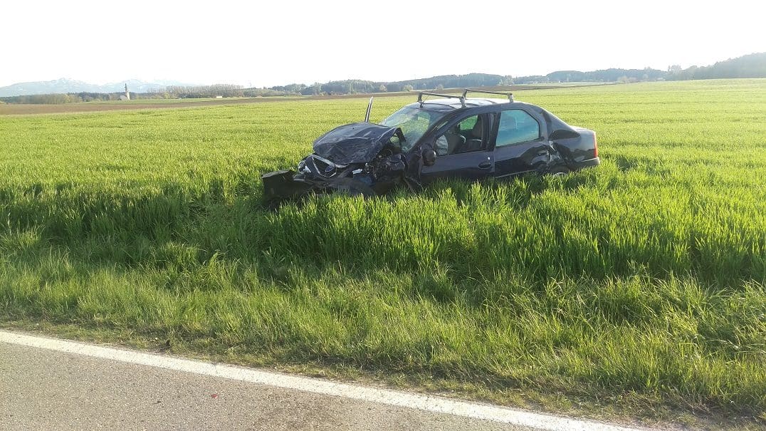 Verkehrsunfall mit neun Verletzten, TS26 / Harpfetsham, Foto 6