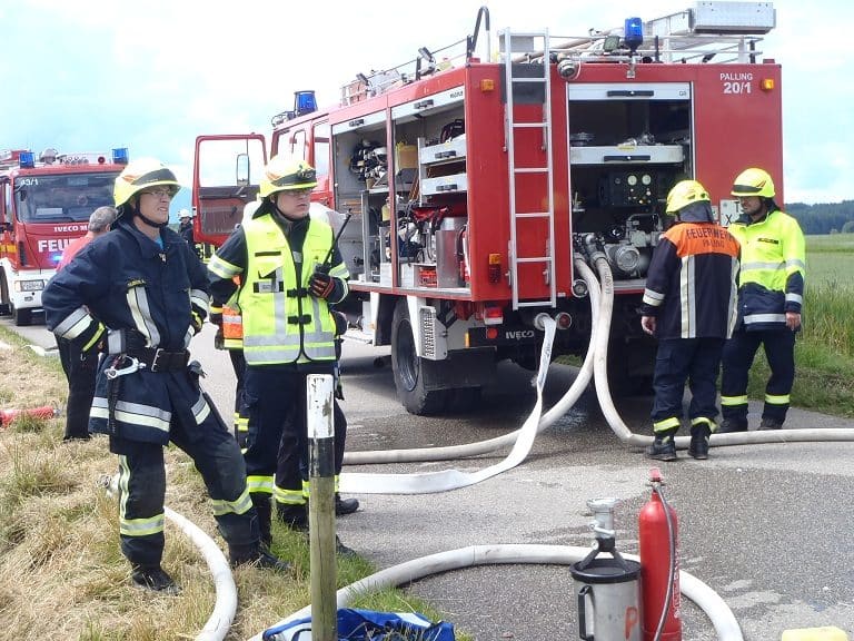 LKW Brand durch heiße Bremse, Brünning, Foto 5