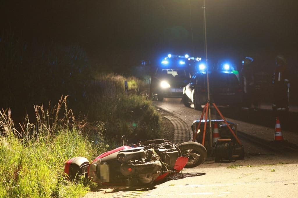Rollerunfall, St 2093 Unterhafing, Foto 4