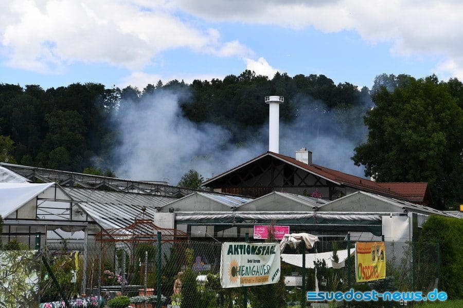 Papierballen in Brand, Trostberg, Foto 1